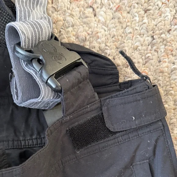 Spyder Black Snow pants with Gray Straps - Picture 3 of 4